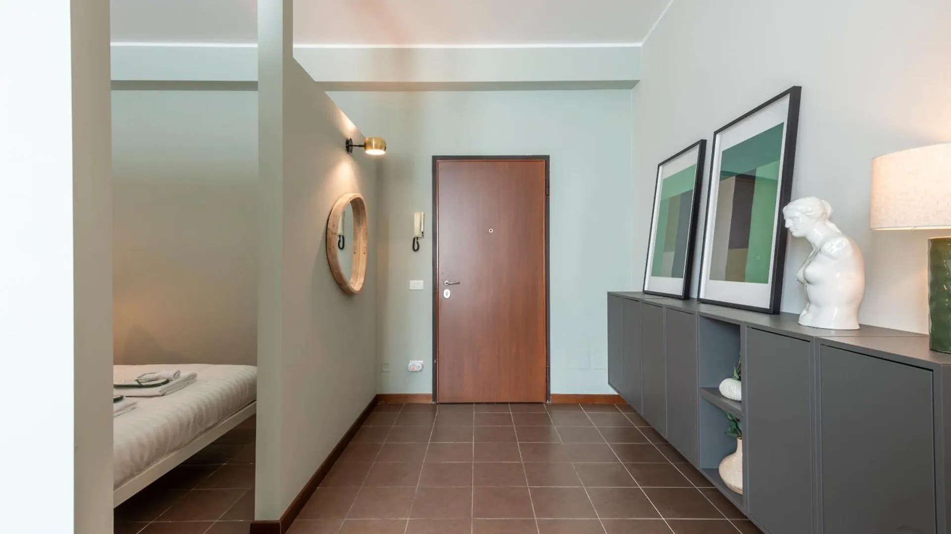Apartment Bazzi, 49 - Bocconi University Milan