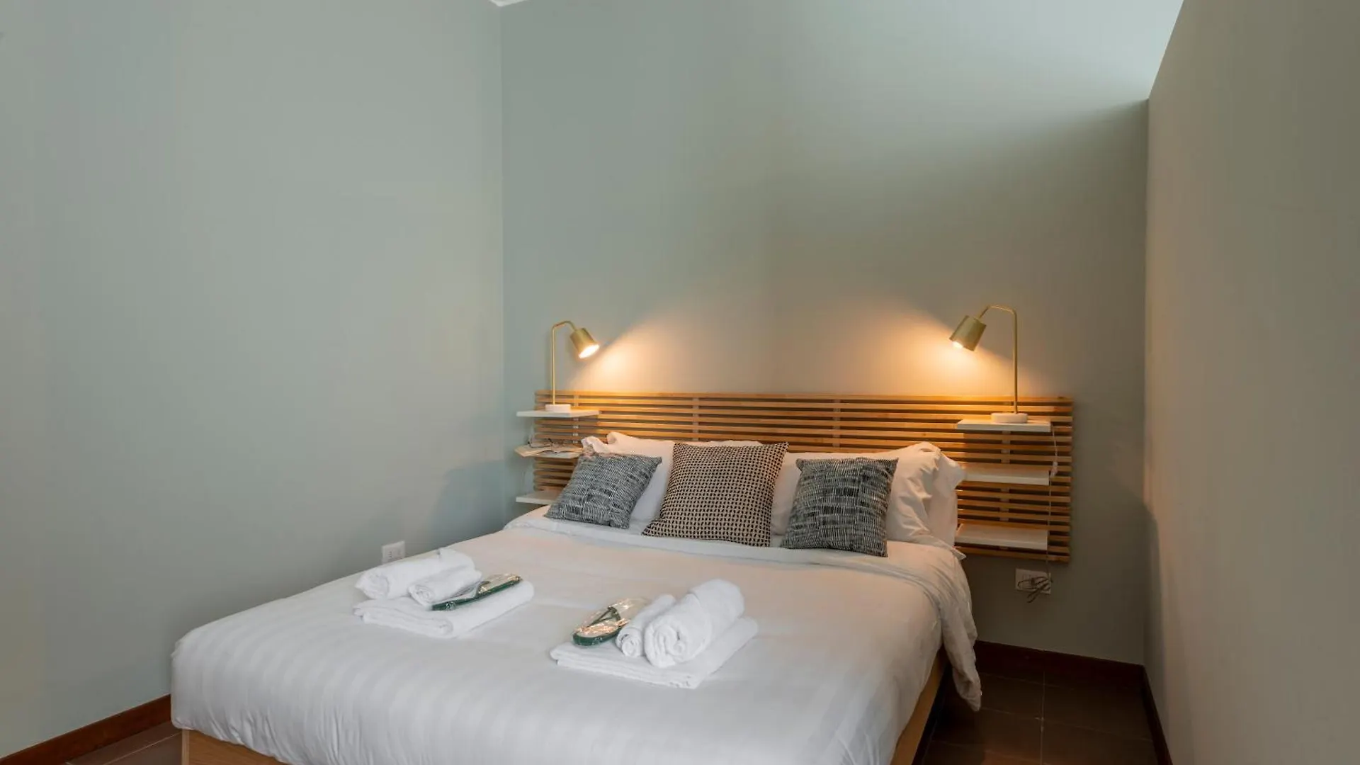 Bazzi, 49 - Bocconi University Milan Apartment