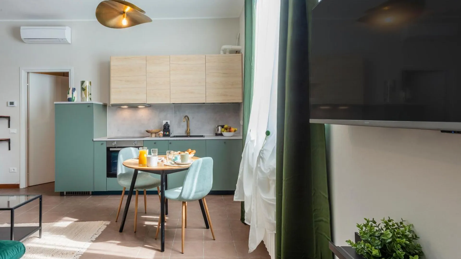 Apartment Bazzi, 49 - Bocconi University Milan