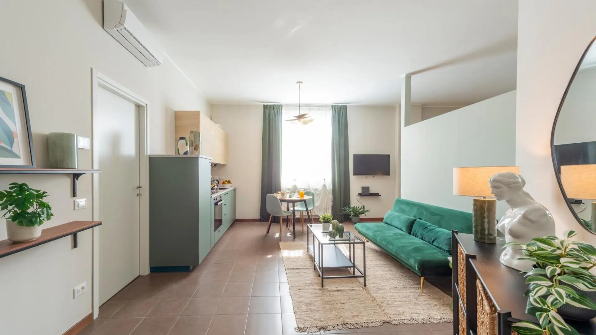 Bazzi, 49 - Bocconi University Milan Apartment