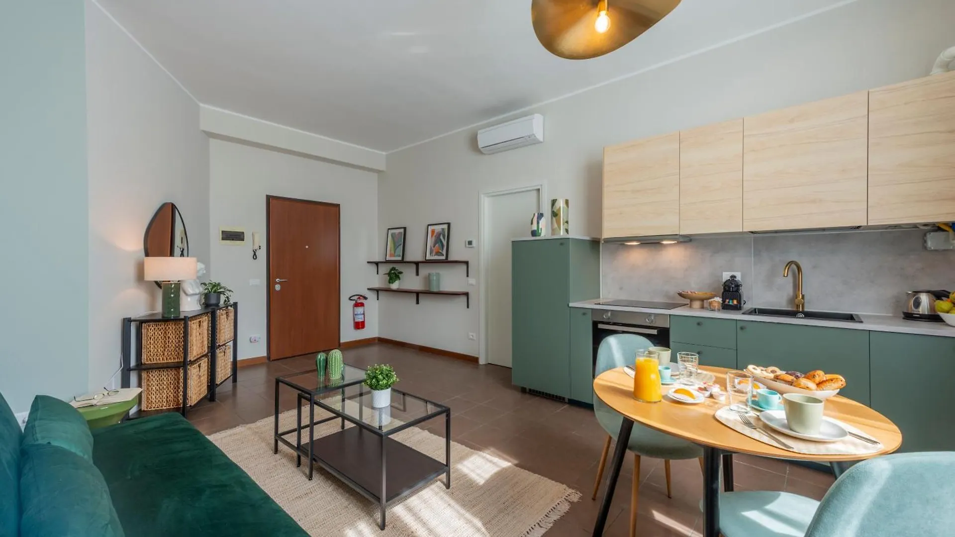 Apartment Bazzi, 49 - Bocconi University Milan