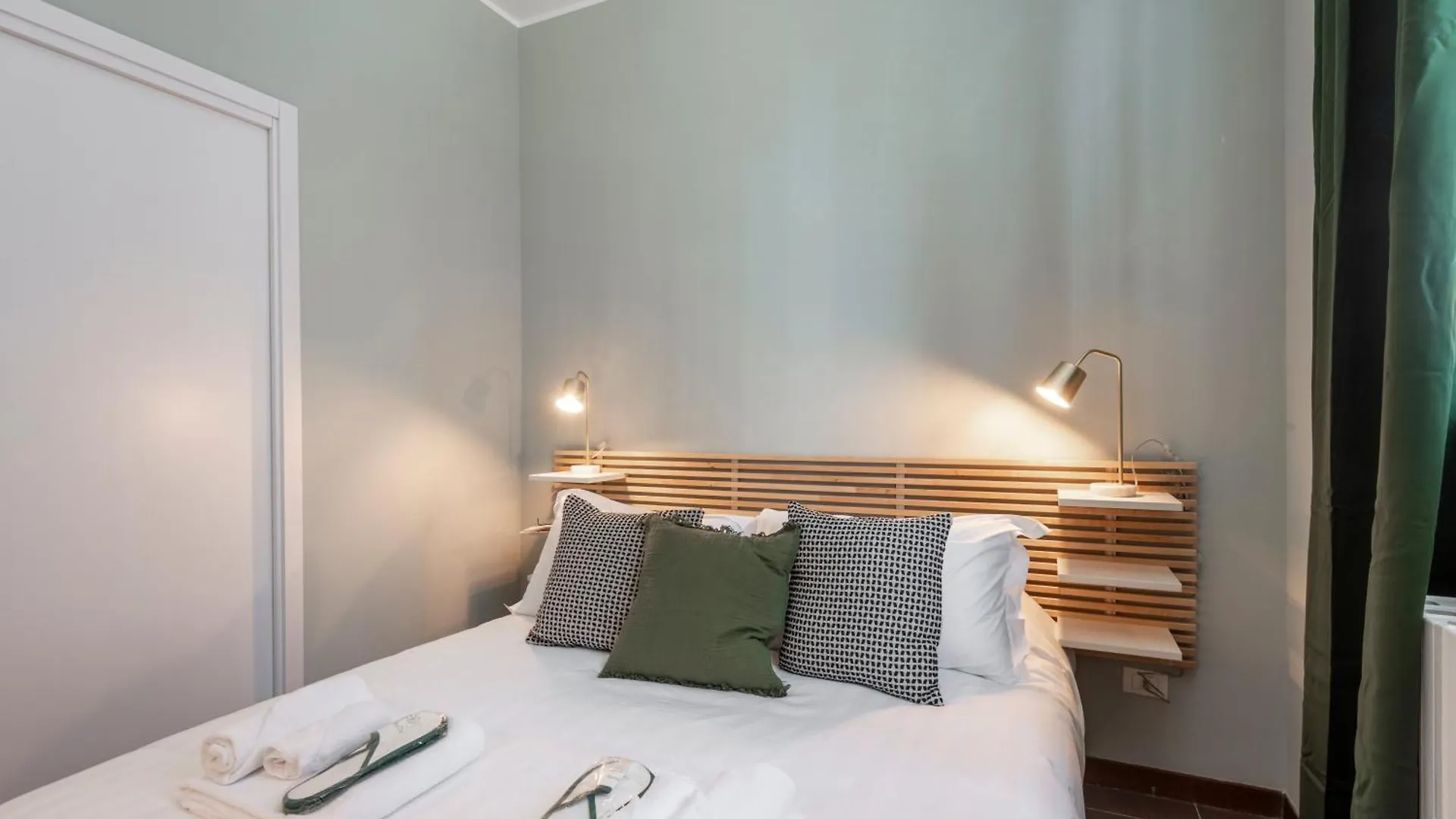 Apartment Bazzi, 49 - Bocconi University Milan Italy