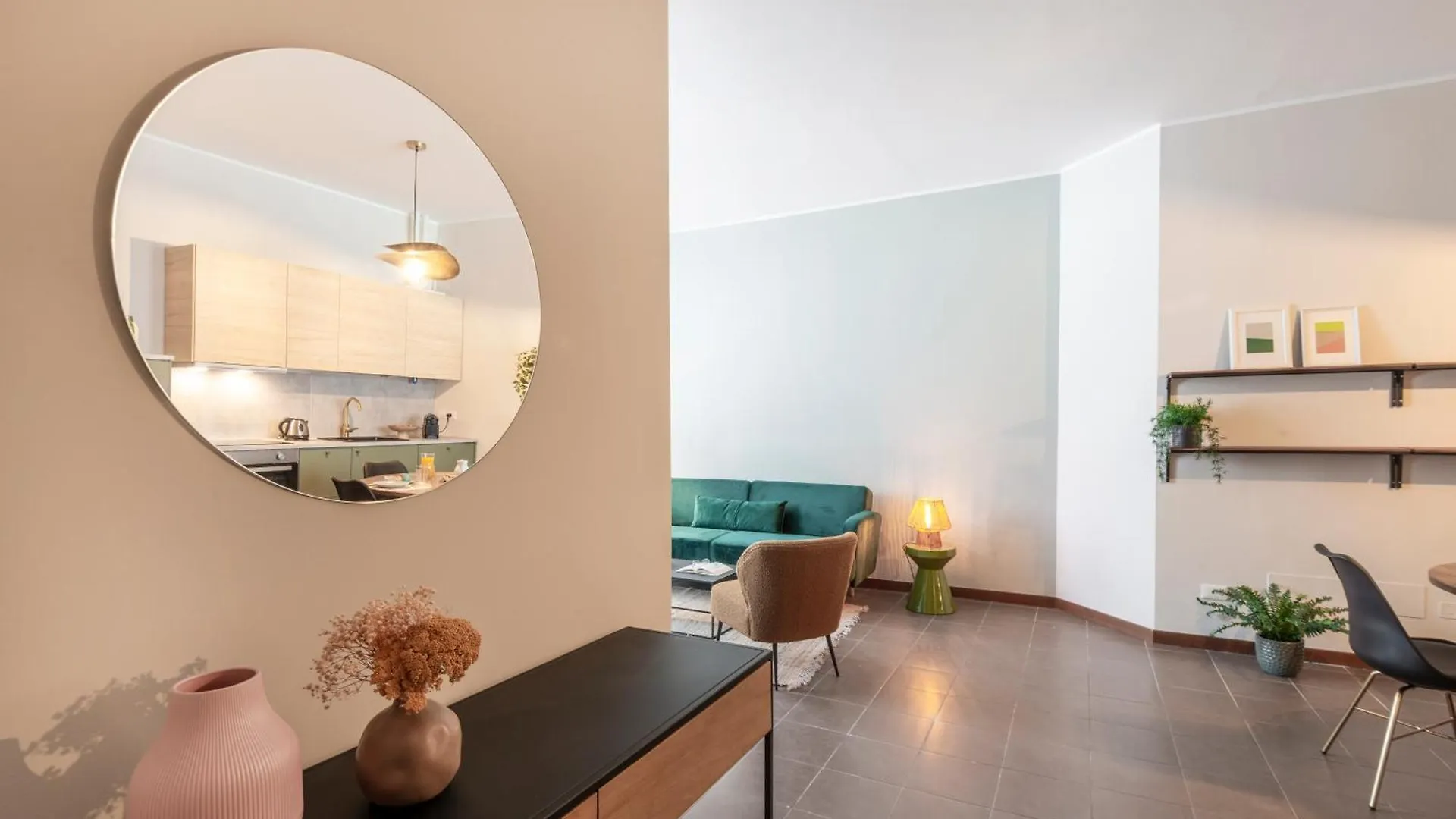 Apartment Bazzi, 49 - Bocconi University Milan Italy
