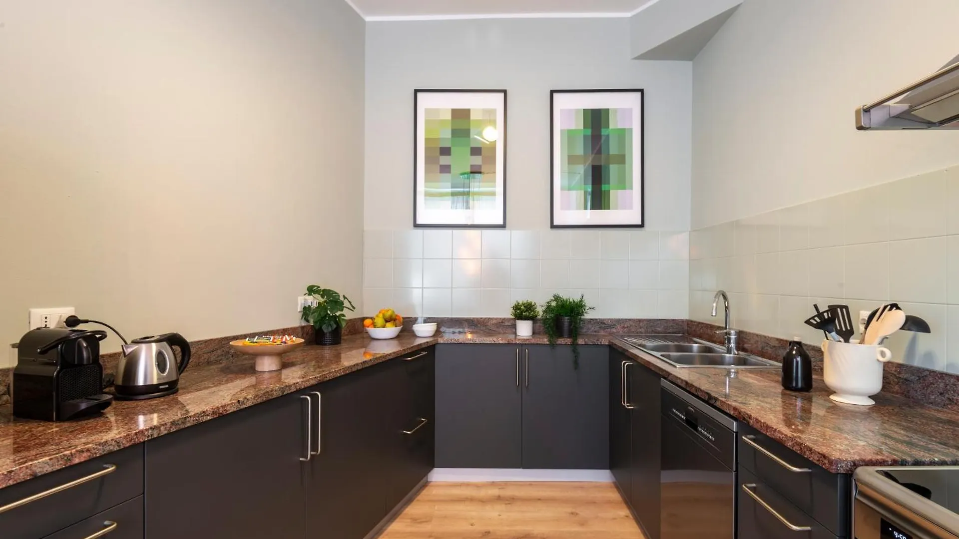 Apartment Bazzi, 49 - Bocconi University Milan